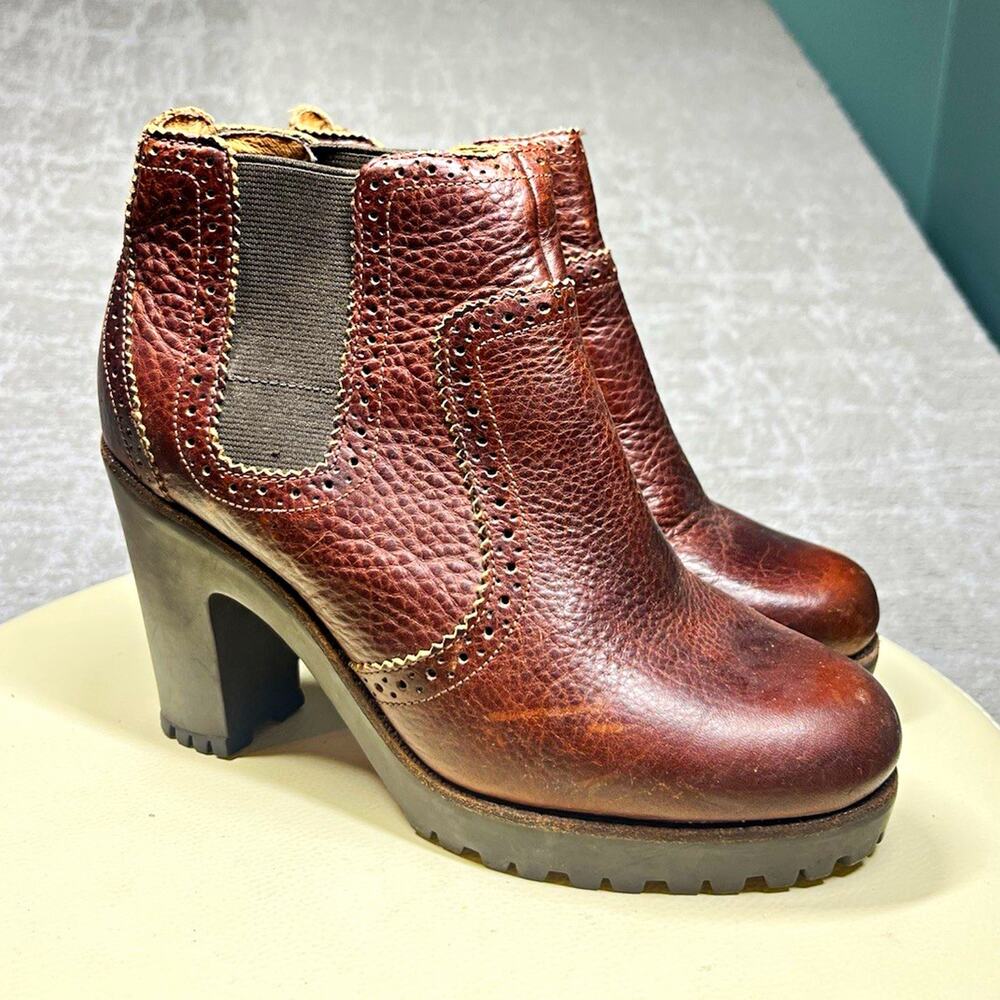 Sperry Brown Leather Chelsea Ankle Boot Lug Rubber Sole Logo Slip On Size 8